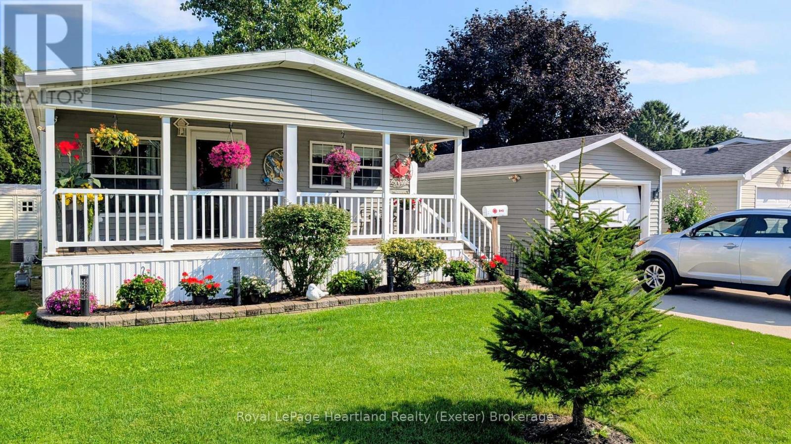 20 George Street, Strathroy-Caradoc, Ontario  N7G 3P4 - Photo 1 - X10779856