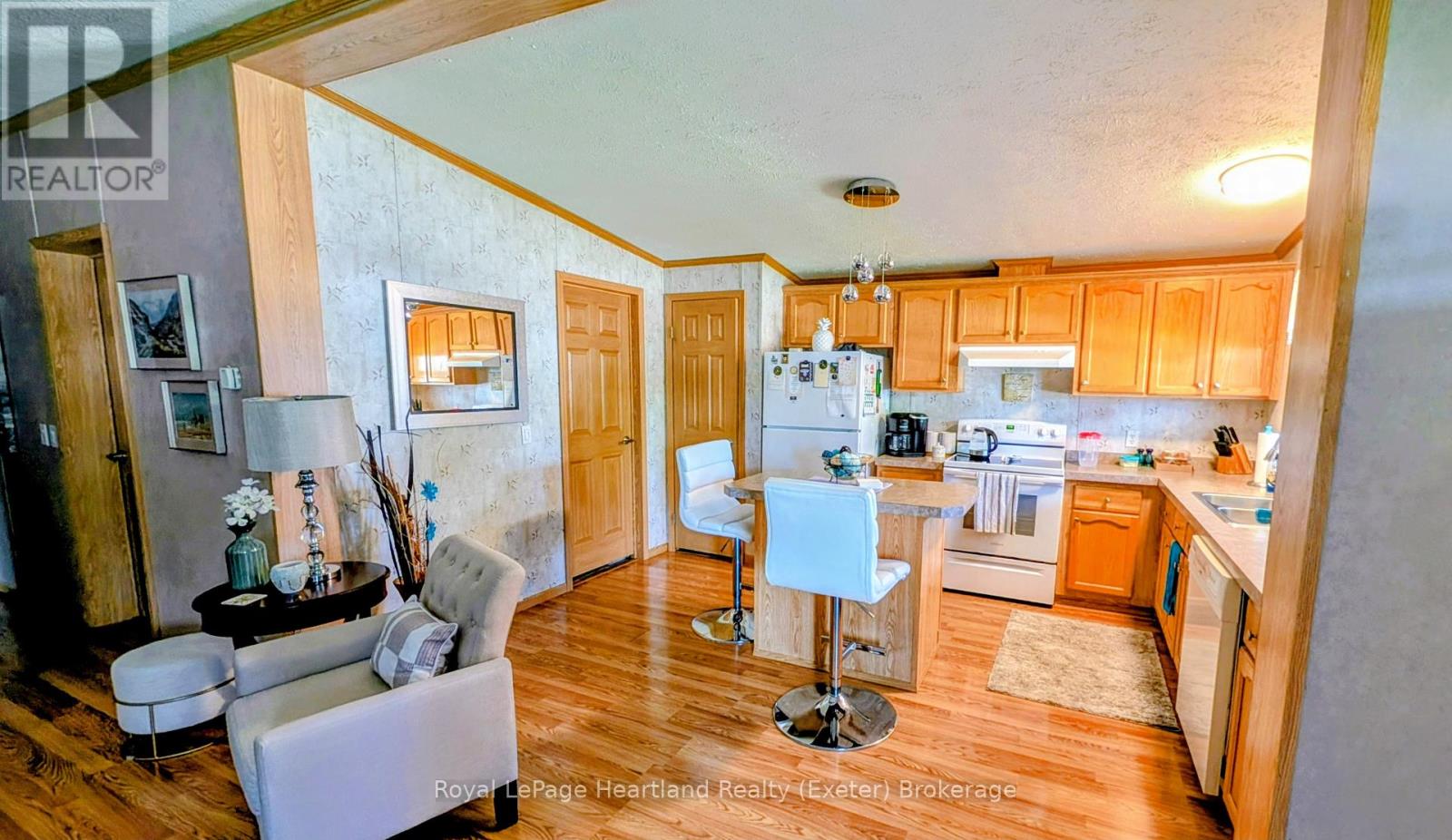 20 George Street, Strathroy-Caradoc, Ontario  N7G 3P4 - Photo 3 - X10779856