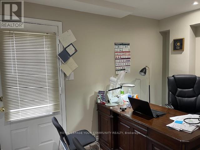 C - 13 John Street, Bradford West Gwillimbury, Ontario  L4N 2J9 - Photo 11 - N12336717