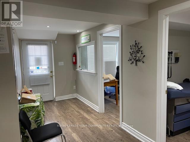 C - 13 John Street, Bradford West Gwillimbury, Ontario  L4N 2J9 - Photo 6 - N12336717