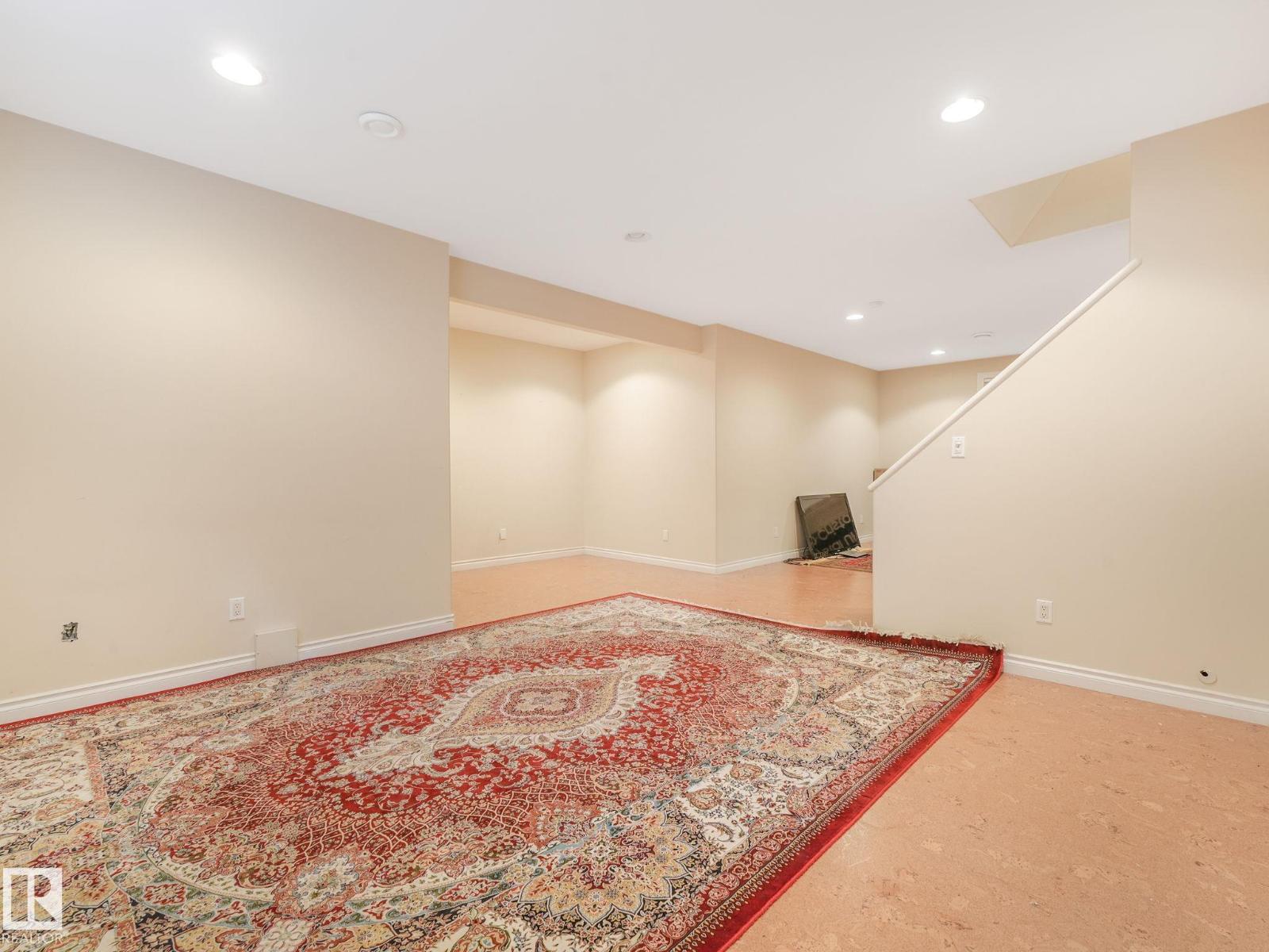 1024 Hope Rd Nw, Edmonton, Alberta  T6M 3A1 - Photo 40 - E4452360