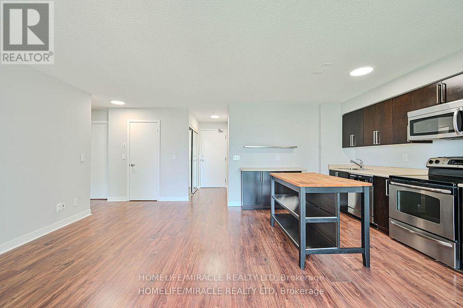 1401 - 155 Legion Road N, Toronto, Ontario  M8Y 0A7 - Photo 13 - W12336724