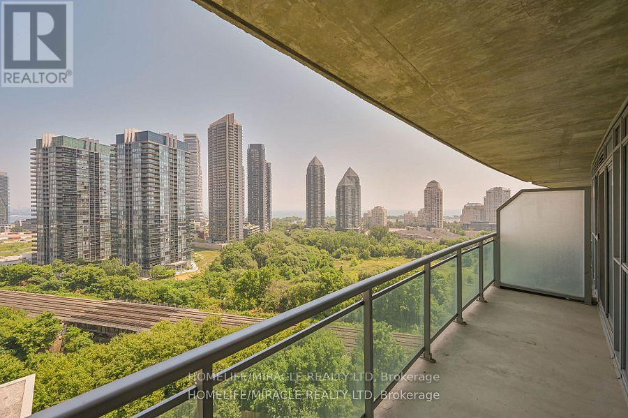 1401 - 155 Legion Road N, Toronto, Ontario  M8Y 0A7 - Photo 30 - W12336724