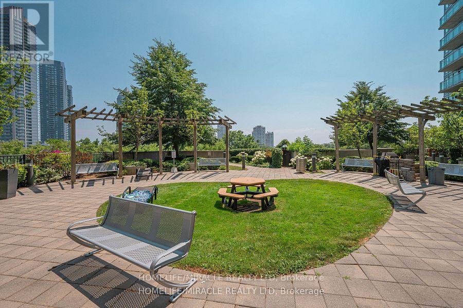 1401 - 155 Legion Road N, Toronto, Ontario  M8Y 0A7 - Photo 34 - W12336724