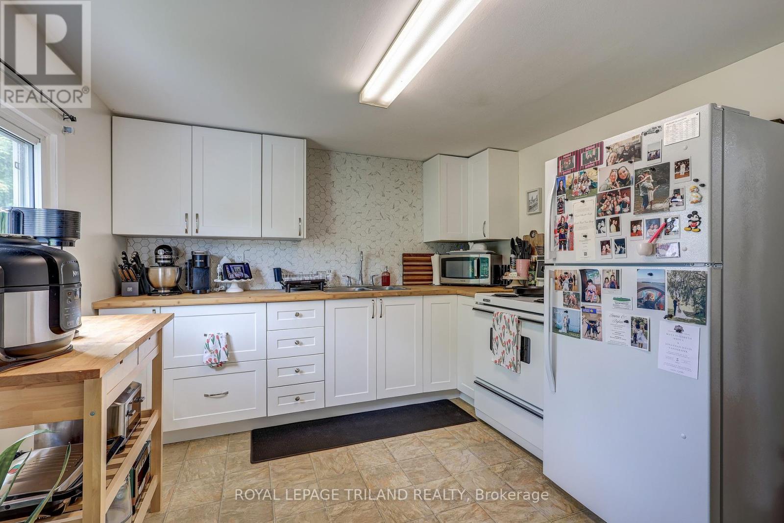 249 Victoria Street, Central Elgin, Ontario  N0L 1B0 - Photo 24 - X12250820