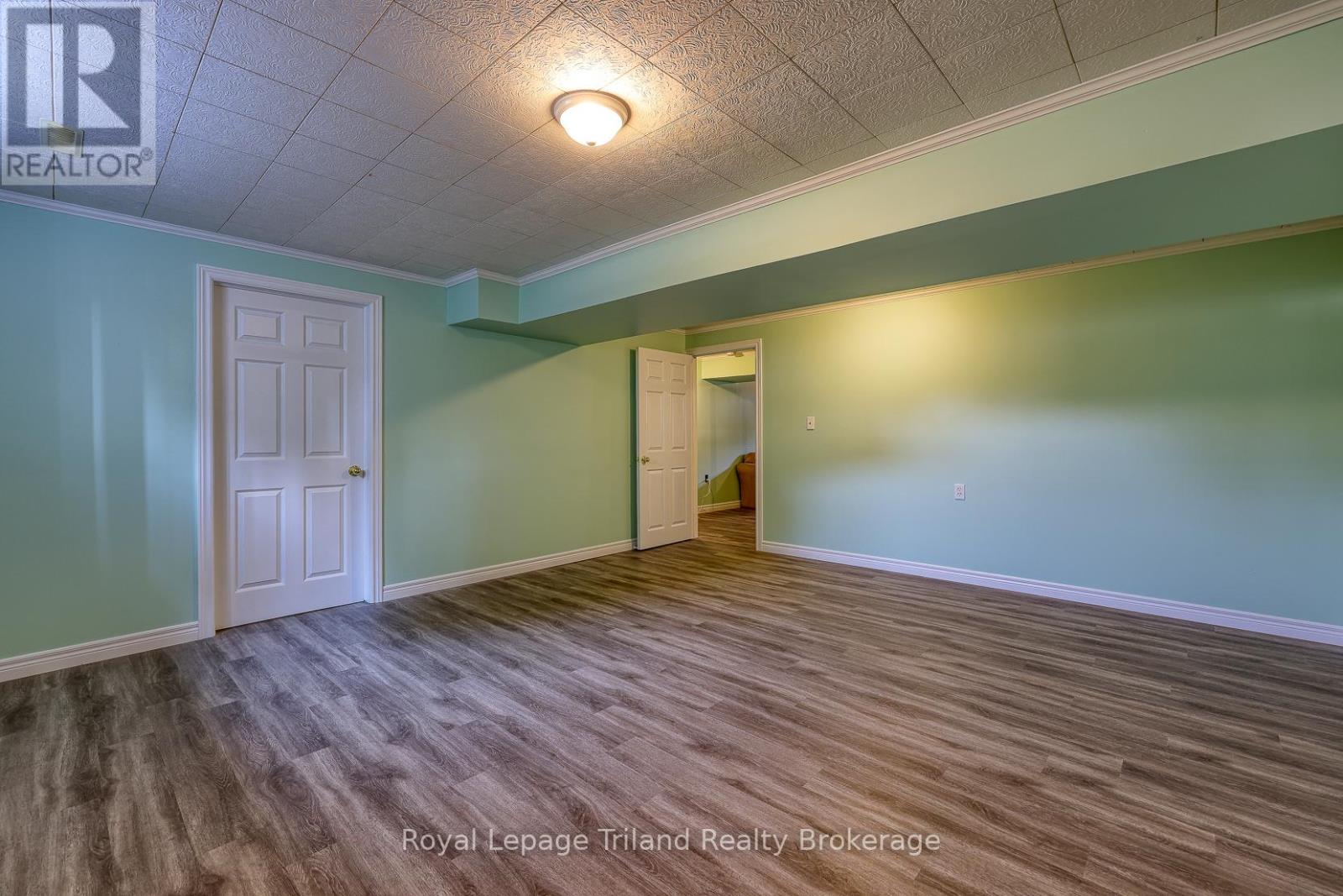245 Falcon Drive, Woodstock, Ontario  N4T 0A1 - Photo 33 - X12336861