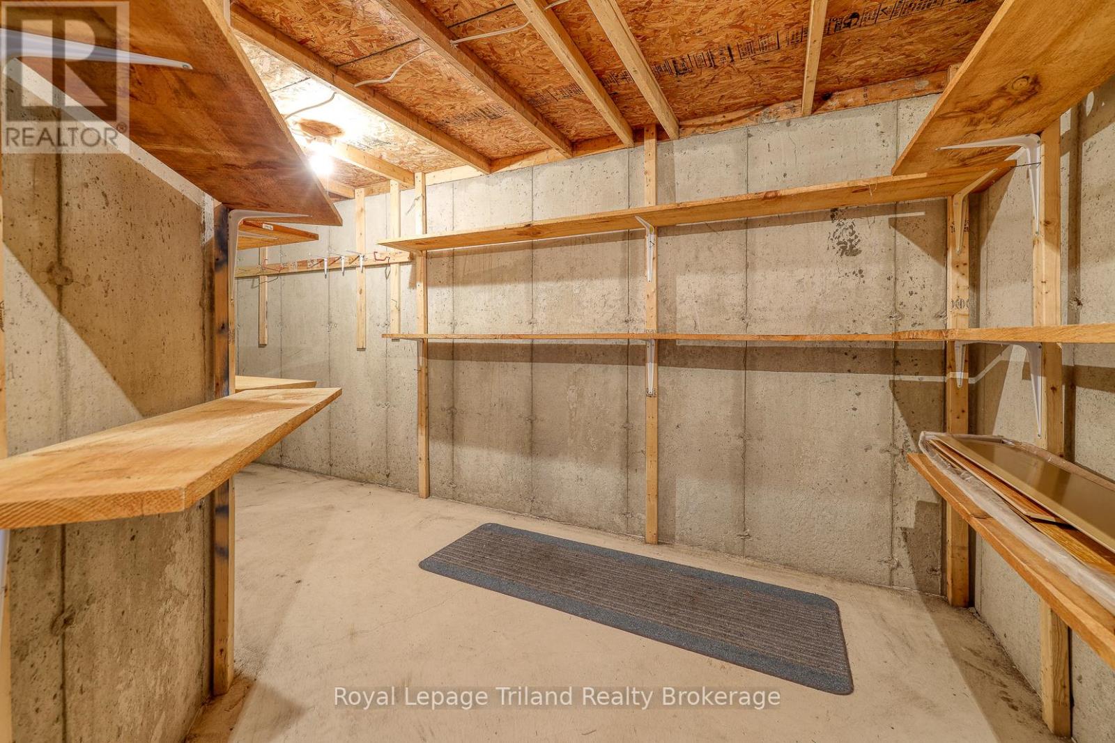 245 Falcon Drive, Woodstock, Ontario  N4T 0A1 - Photo 36 - X12336861