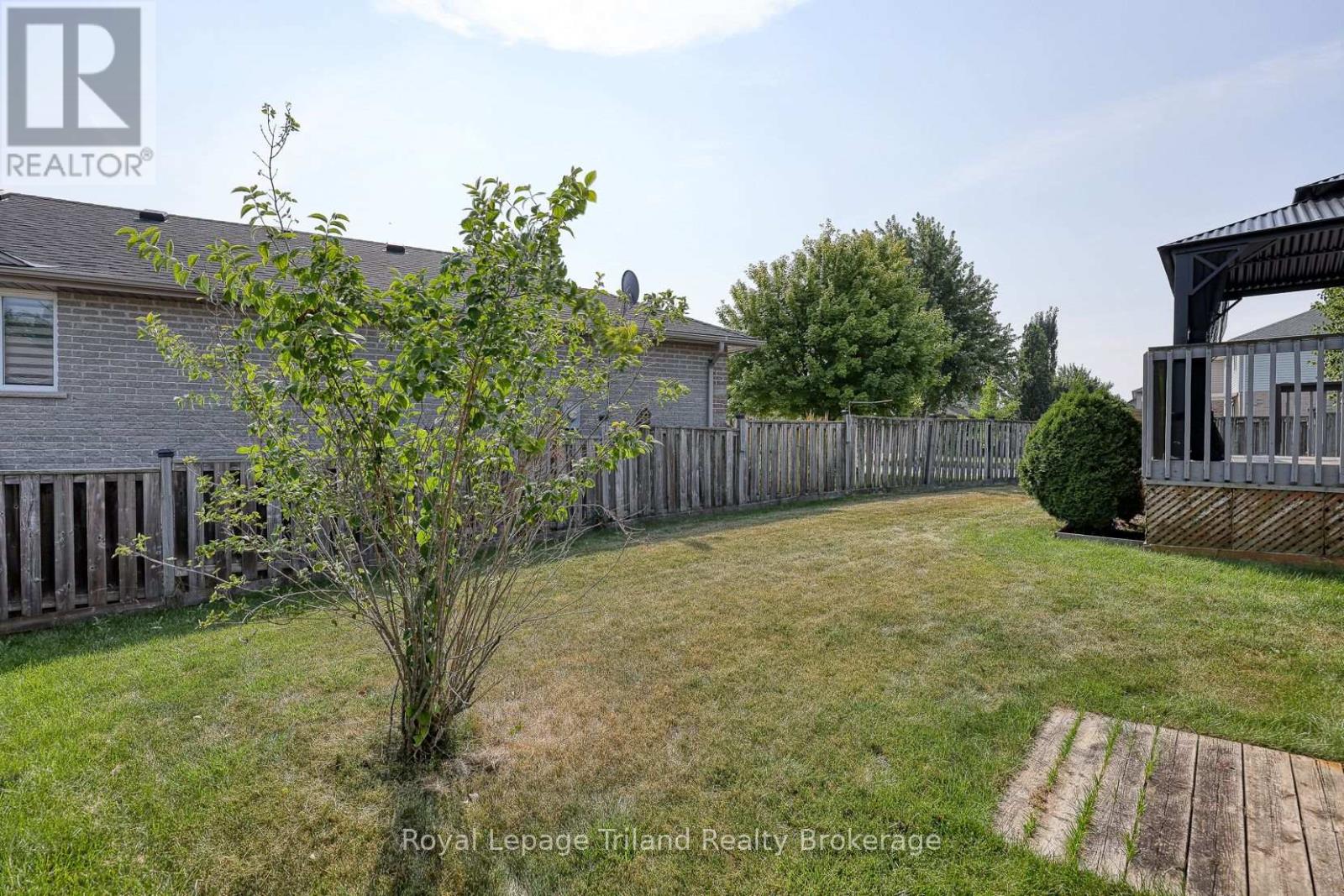 245 Falcon Drive, Woodstock, Ontario  N4T 0A1 - Photo 43 - X12336861