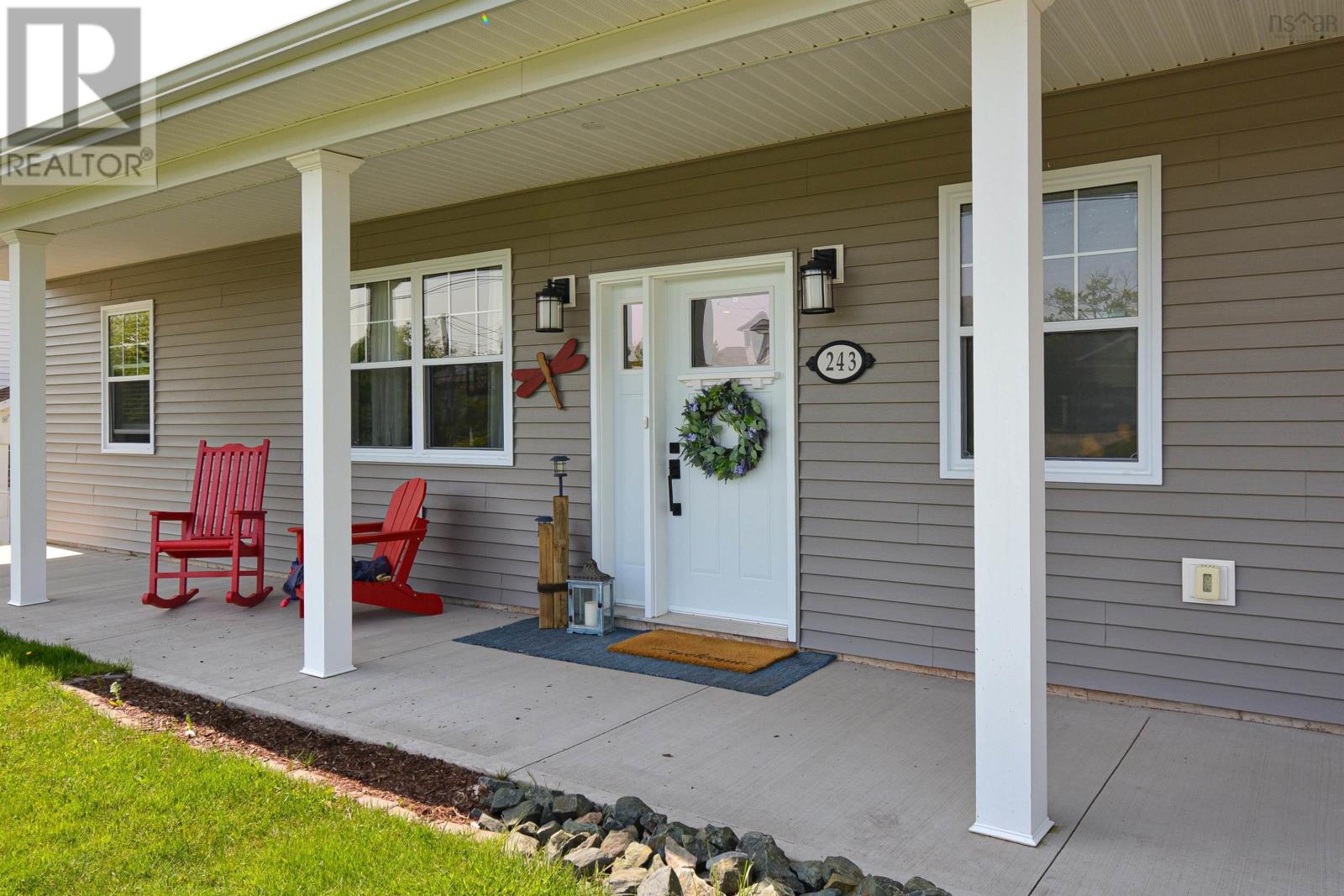 243 Braemar Drive, Westmount, Nova Scotia  B1R 1V9 - Photo 3 - 202514342