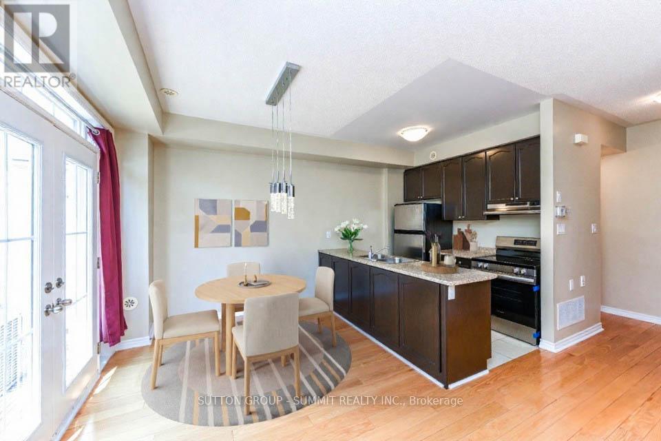 Property at 54 - 2435 GREENWICH DRIVE image 3