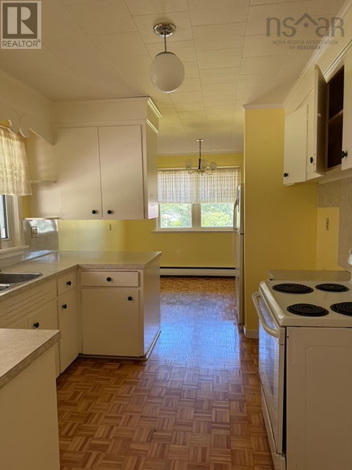 14 Linden Avenue, Bridgewater, Nova Scotia  B4V 1J6 - Photo 18 - 202517504