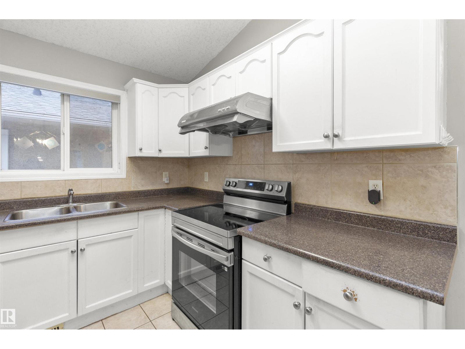 11517 83 St Nw, Edmonton, Alberta  T5B 2Y6 - Photo 13 - E4452361