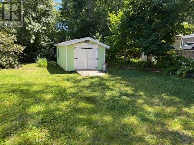 14 Linden Avenue, Bridgewater, Nova Scotia  B4V 1J6 - Photo 3 - 202517504