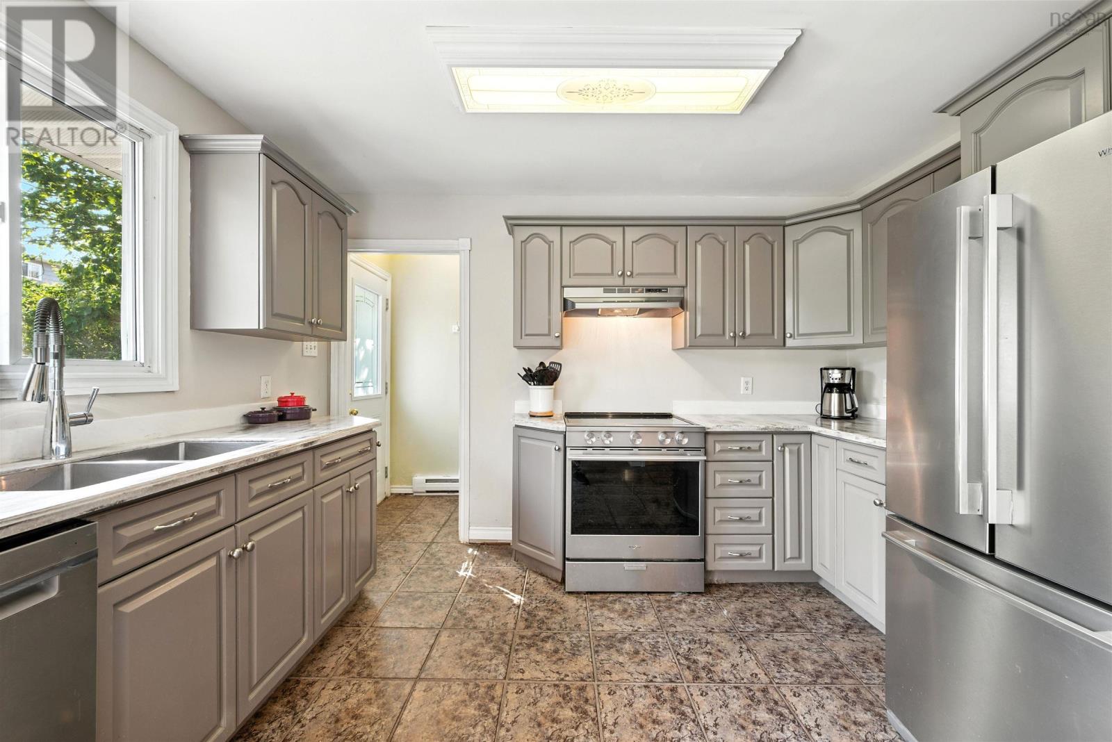 75 Amaranth Crescent, Cole Harbour, Nova Scotia  B2W 4C1 - Photo 9 - 202518074