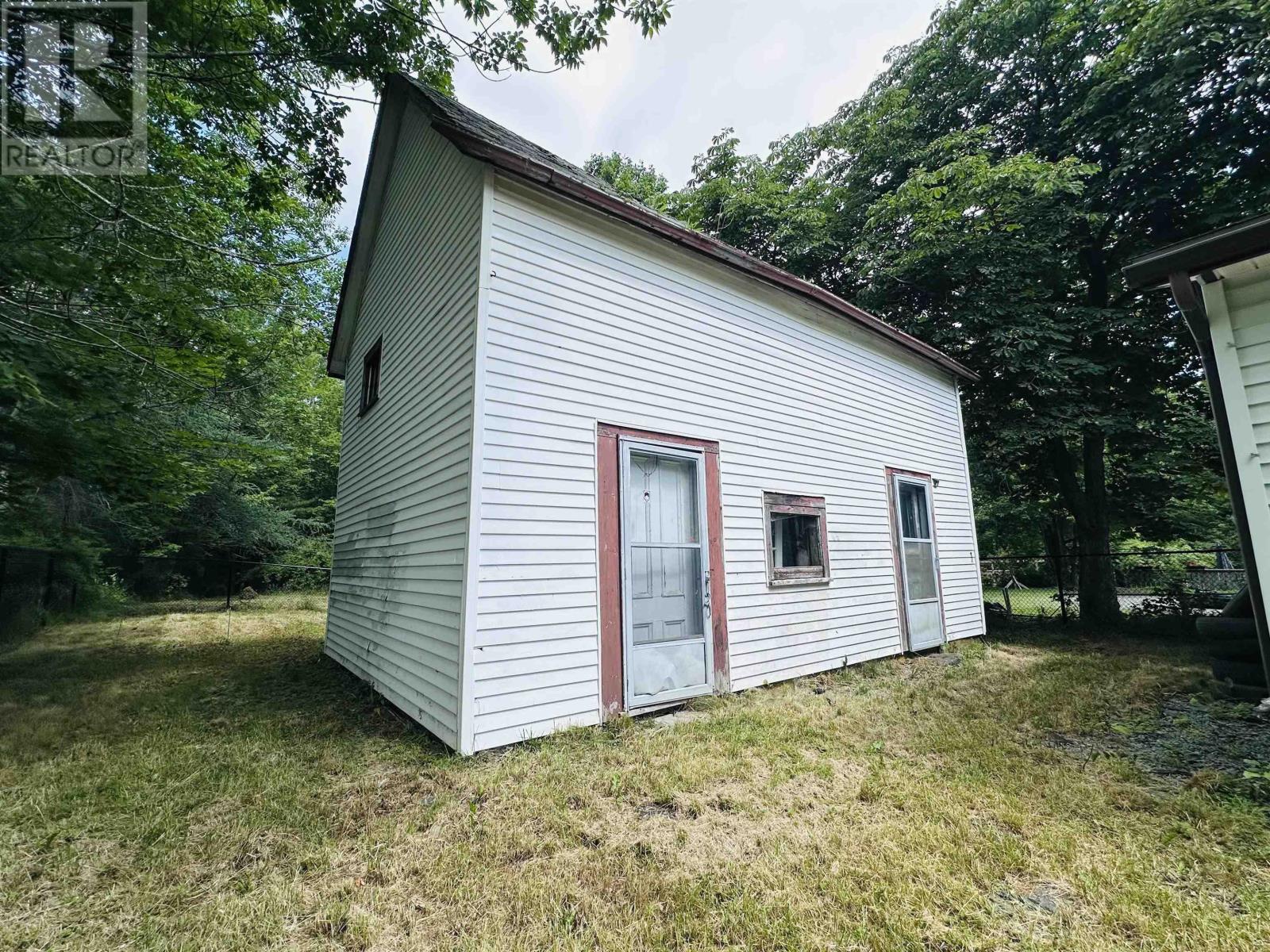 210 Victoria Road, Bridgewater, Nova Scotia  B4V 2N9 - Photo 21 - 202519635