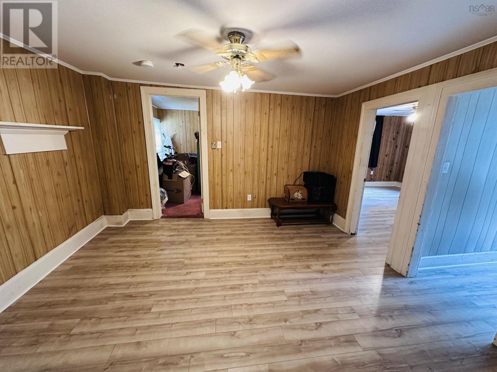 210 Victoria Road, Bridgewater, Nova Scotia  B4V 2N9 - Photo 7 - 202519635