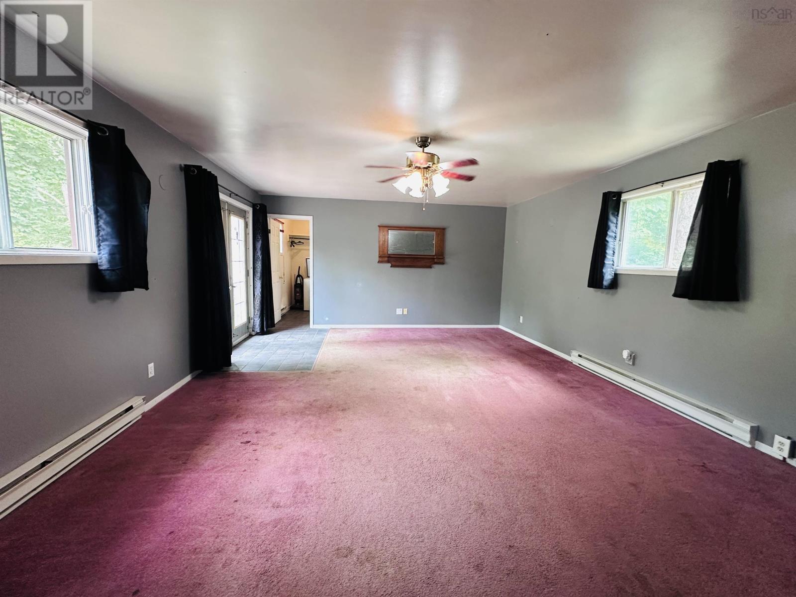 210 Victoria Road, Bridgewater, Nova Scotia  B4V 2N9 - Photo 12 - 202519635