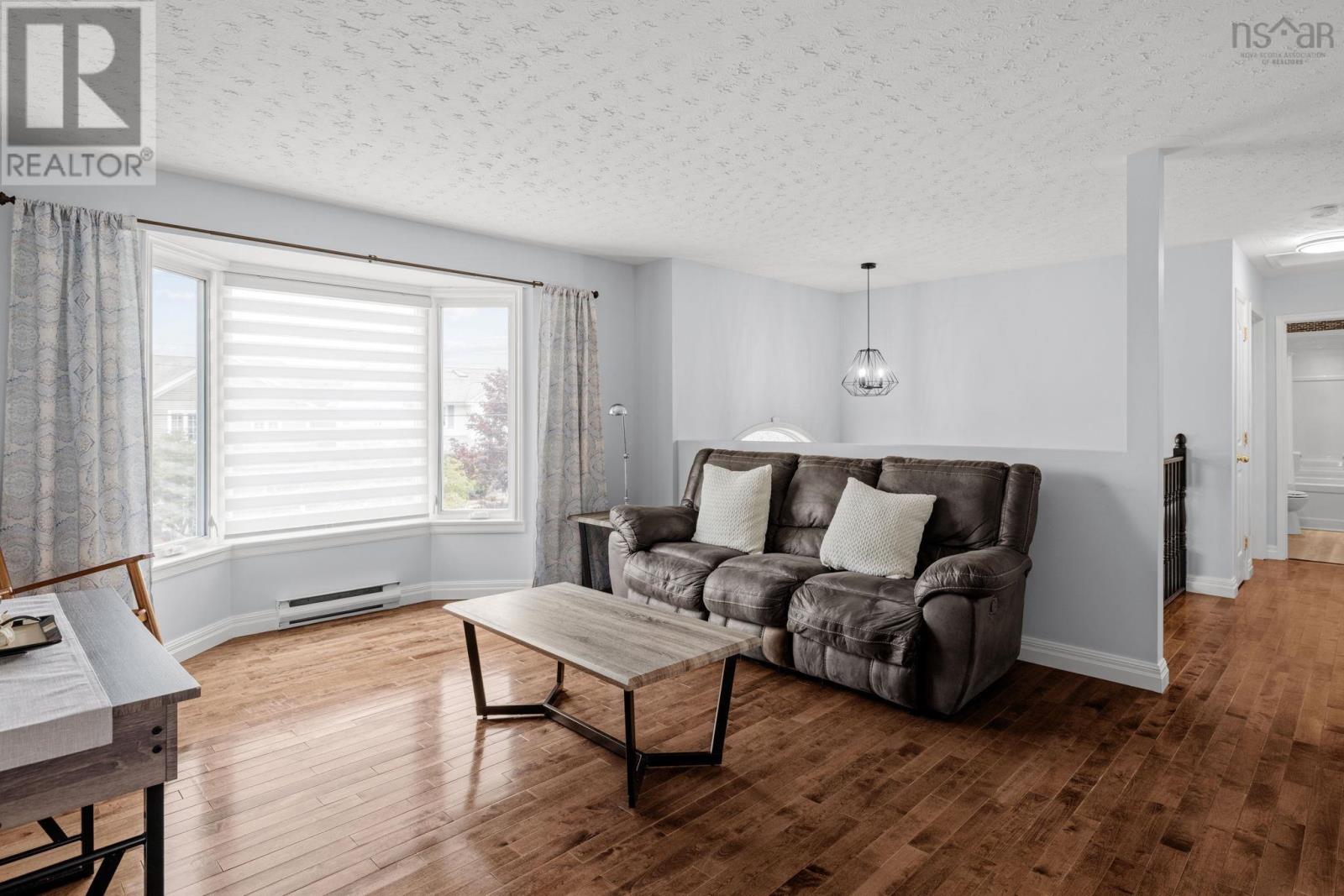 55 Diana Grace Avenue, Portland Estates, Dartmouth, Nova Scotia  B2W 6A2 - Photo 4 - 202519896