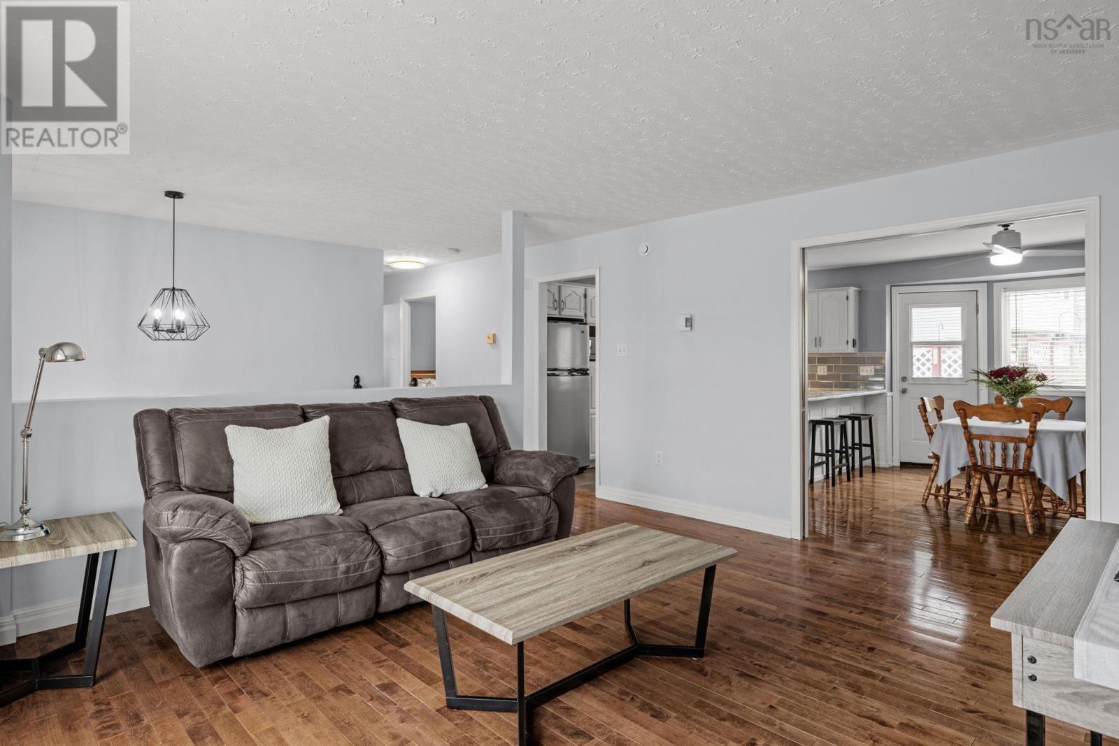 55 Diana Grace Avenue, Portland Estates, Dartmouth, Nova Scotia  B2W 6A2 - Photo 5 - 202519896