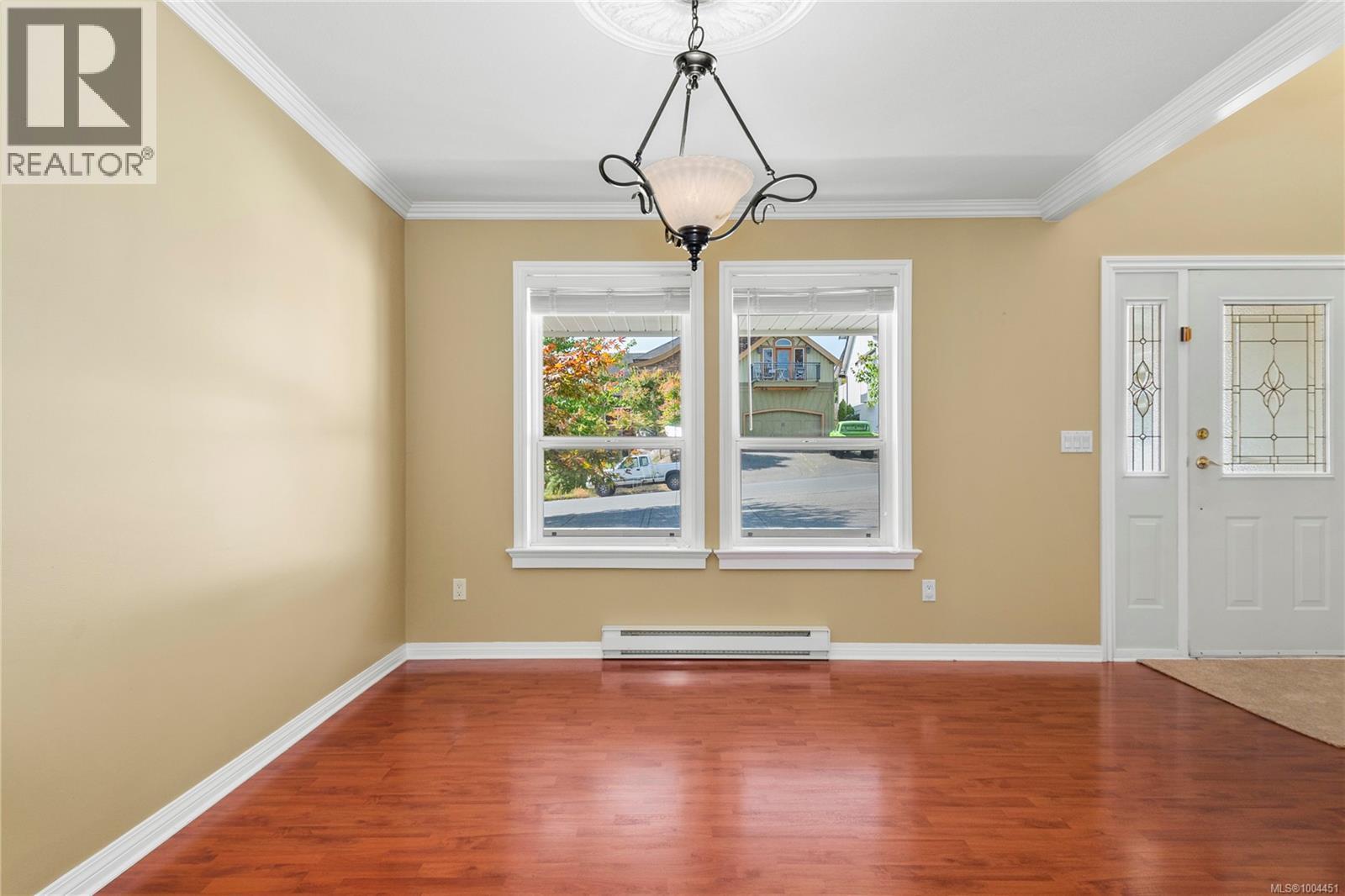 Property at 228 Maryland Rd image 2