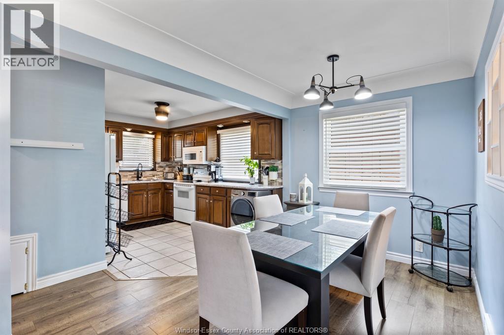 Property at 819 ROSSINI BOULEVARD image 5