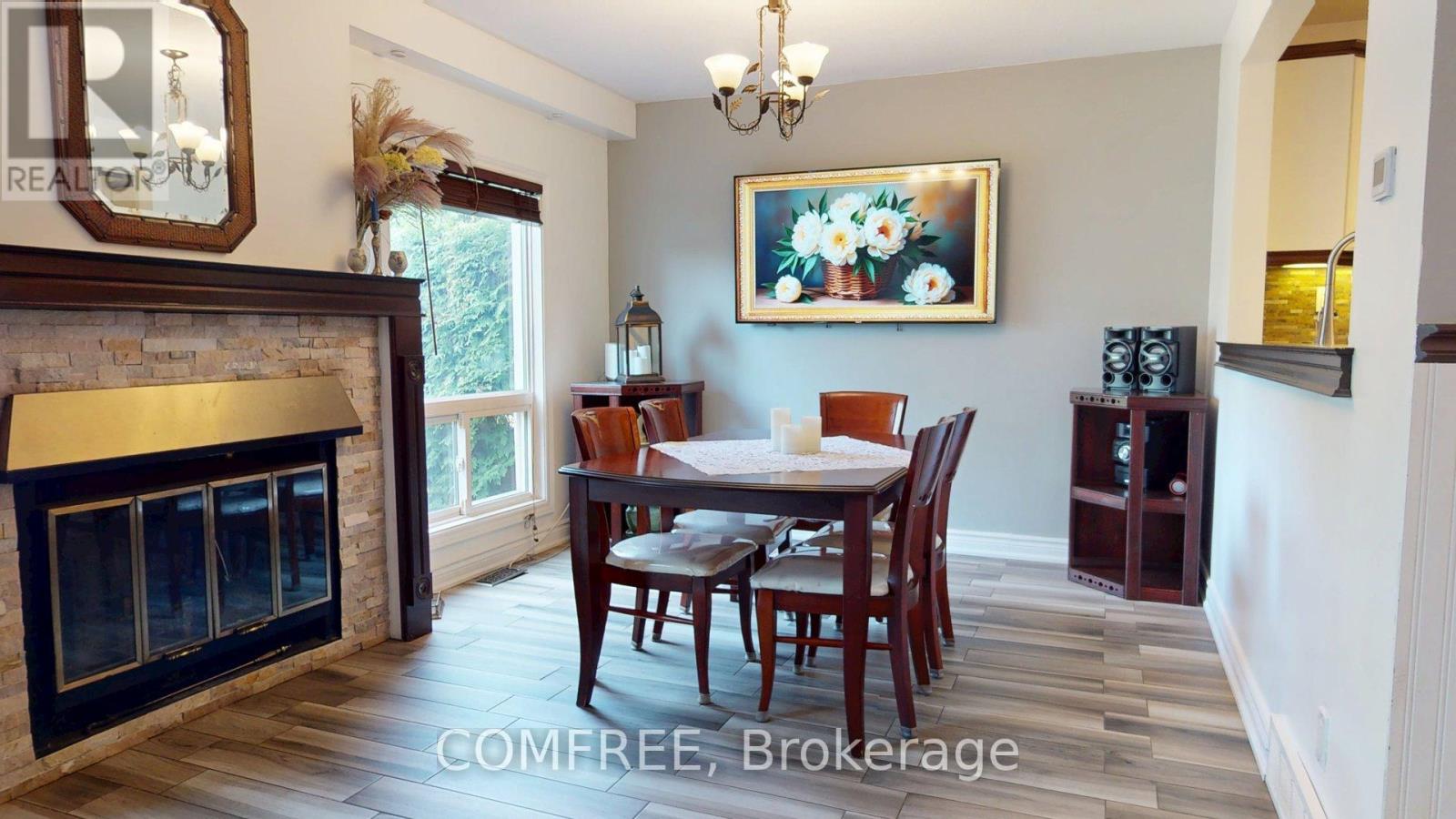 Property at 100 - 1145 D'ERABLE PLACE image 3