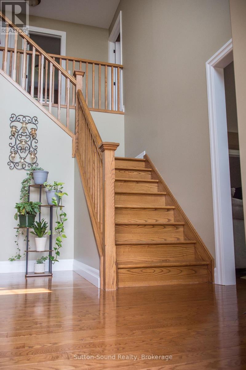 802677 Grey 40 Road, Chatsworth, Ontario  N0H 1G0 - Photo 31 - X12332762