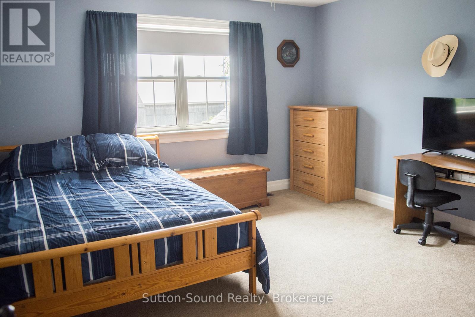 802677 Grey 40 Road, Chatsworth, Ontario  N0H 1G0 - Photo 39 - X12332762