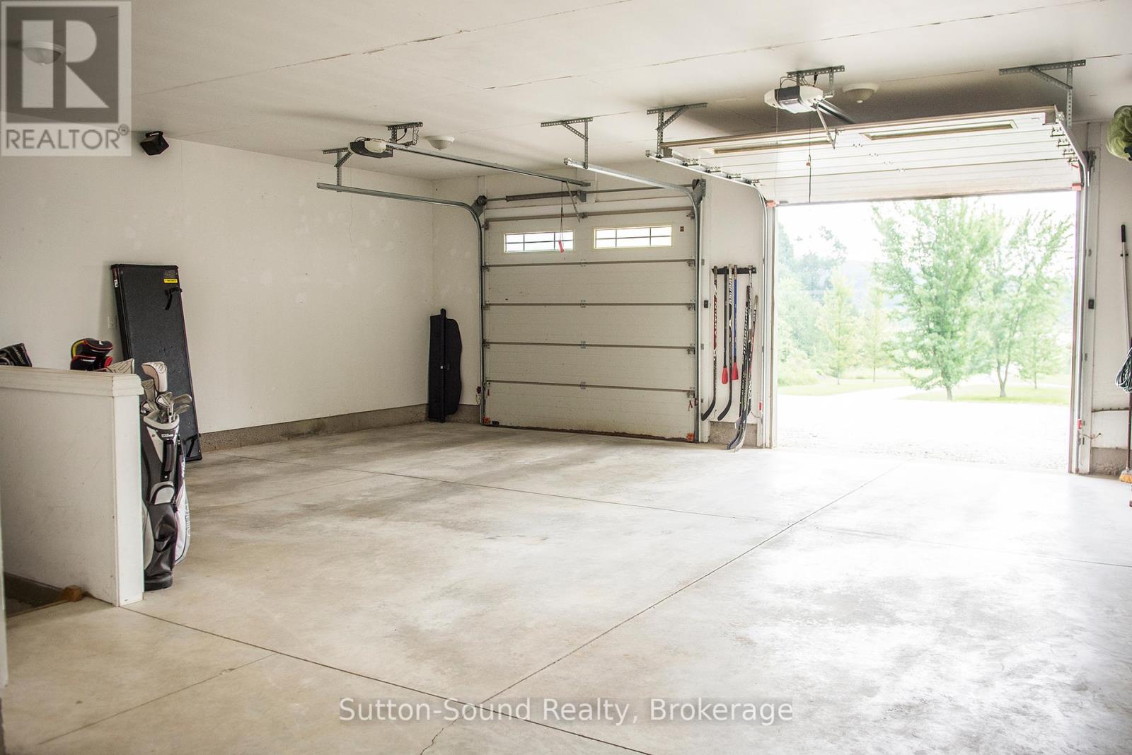802677 Grey 40 Road, Chatsworth, Ontario  N0H 1G0 - Photo 49 - X12332762