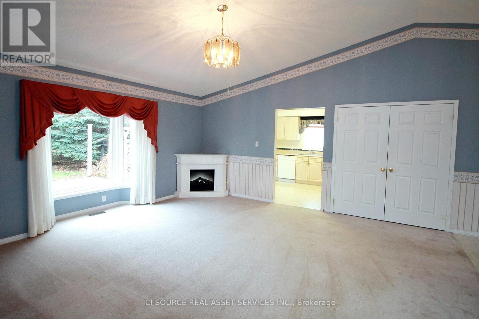 4 Algonquin Trail, Clarington, Ontario  L1B 1A1 - Photo 6 - E12336885