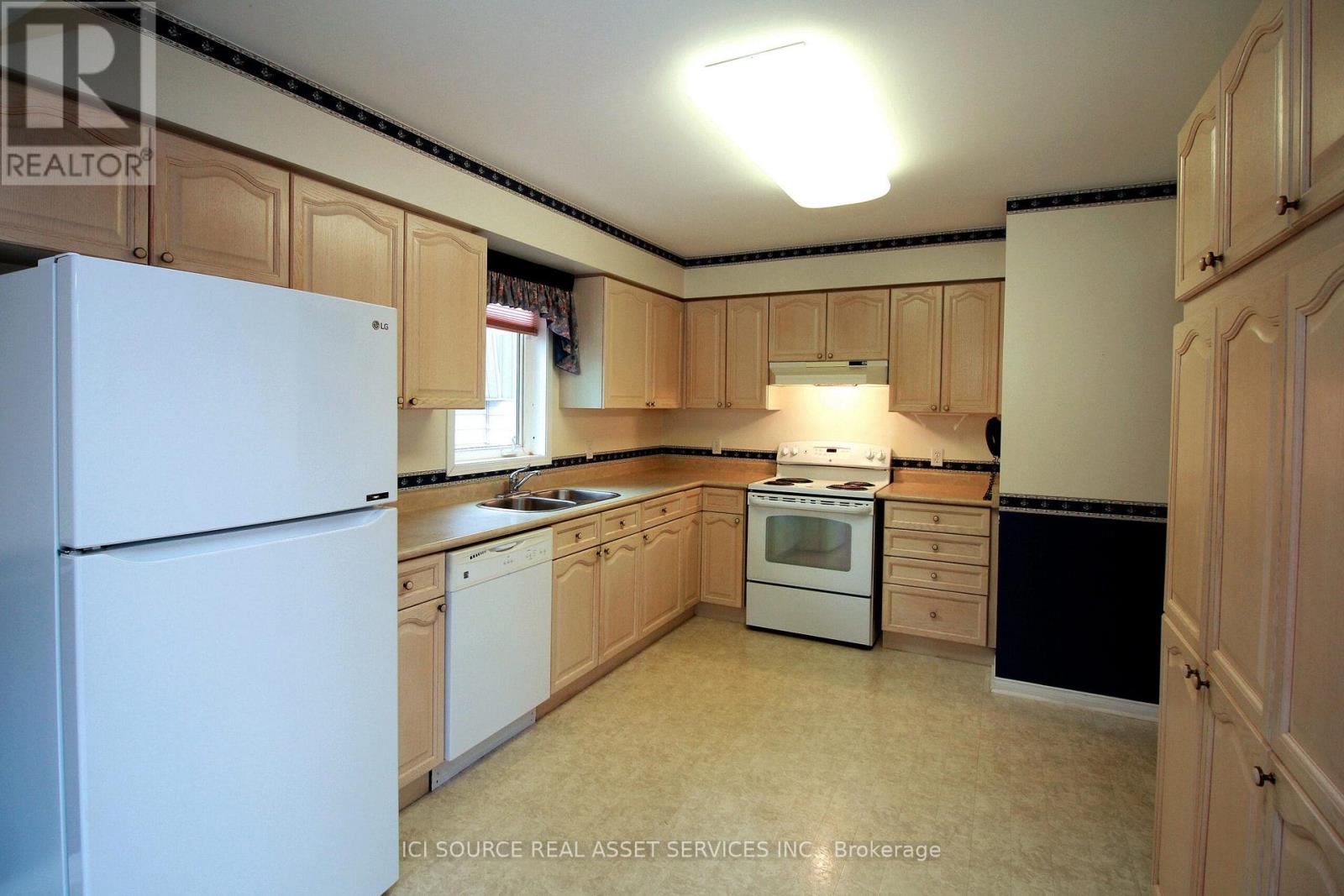 4 Algonquin Trail, Clarington, Ontario  L1B 1A1 - Photo 9 - E12336885
