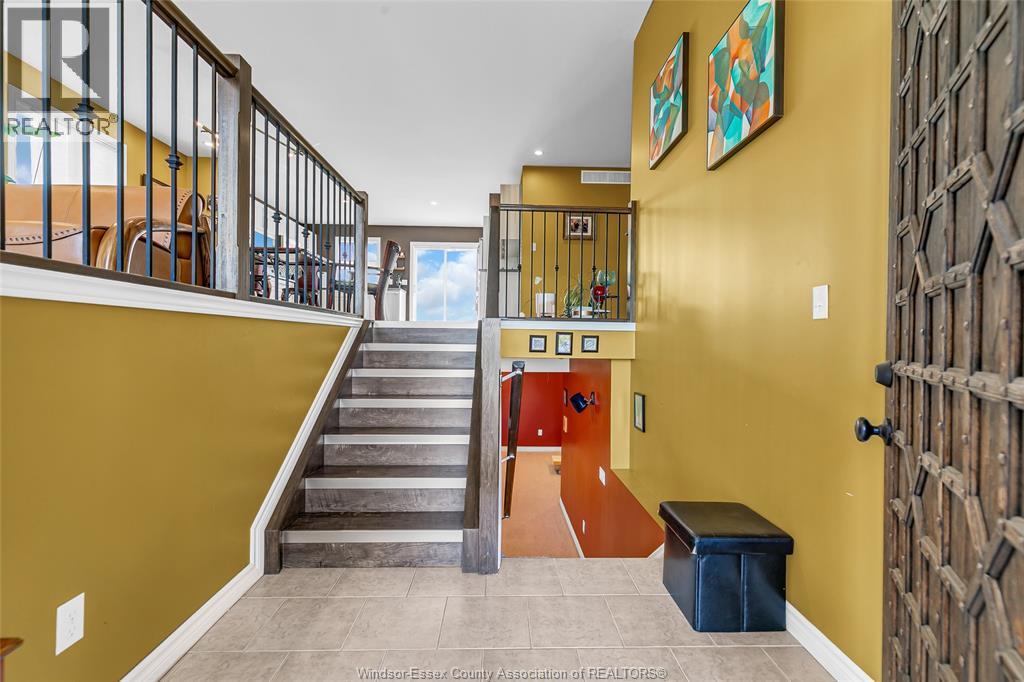 Property at 398 POPLAR DRIVE image 5