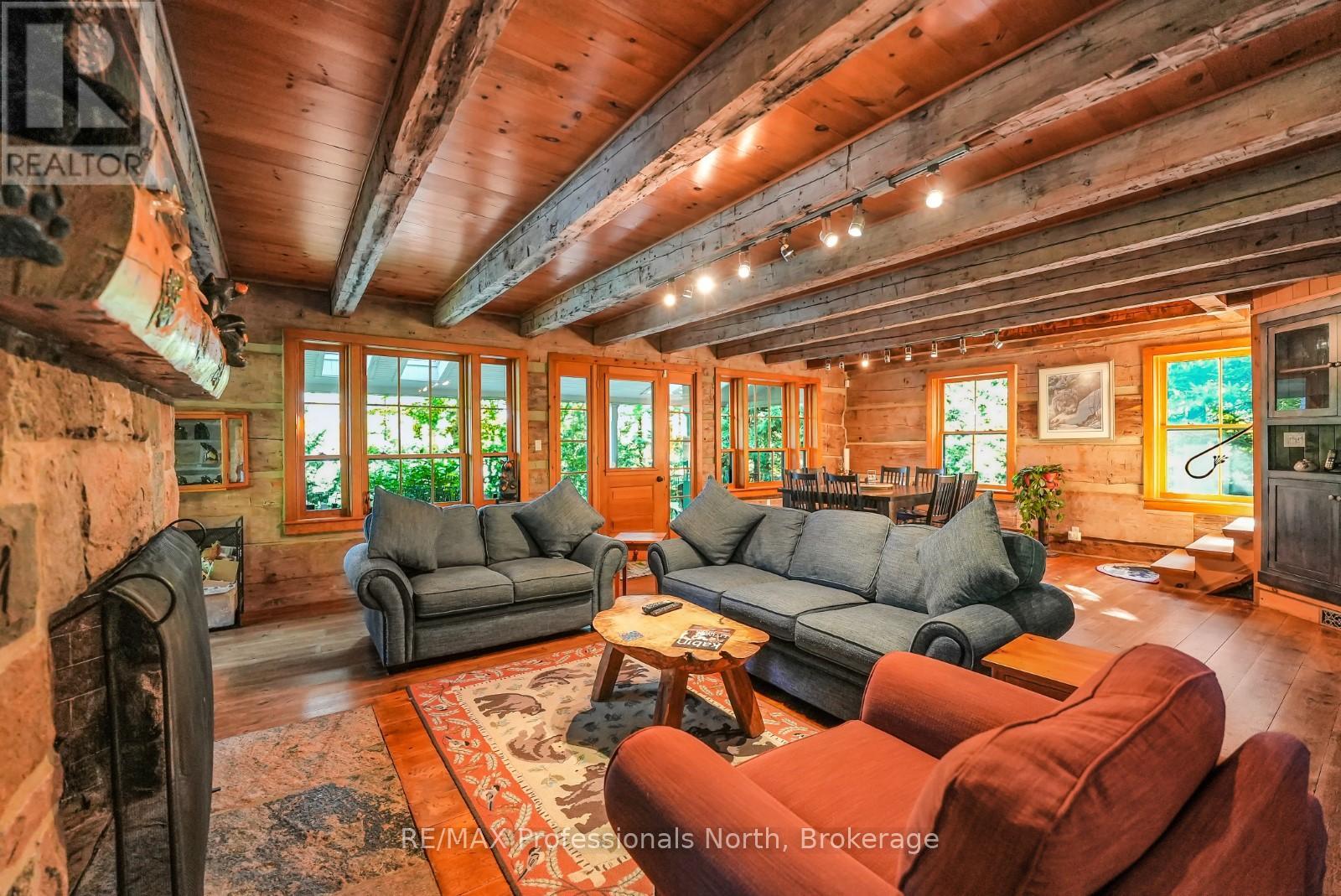 2682 Wilkinson Road, Dysart Et Al, Ontario  K0M 1S0 - Photo 11 - X12336989