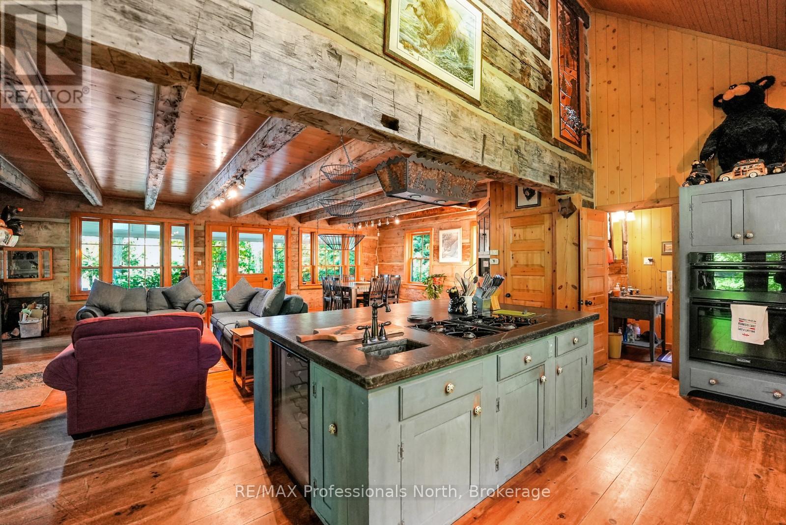 2682 Wilkinson Road, Dysart Et Al, Ontario  K0M 1S0 - Photo 22 - X12336989
