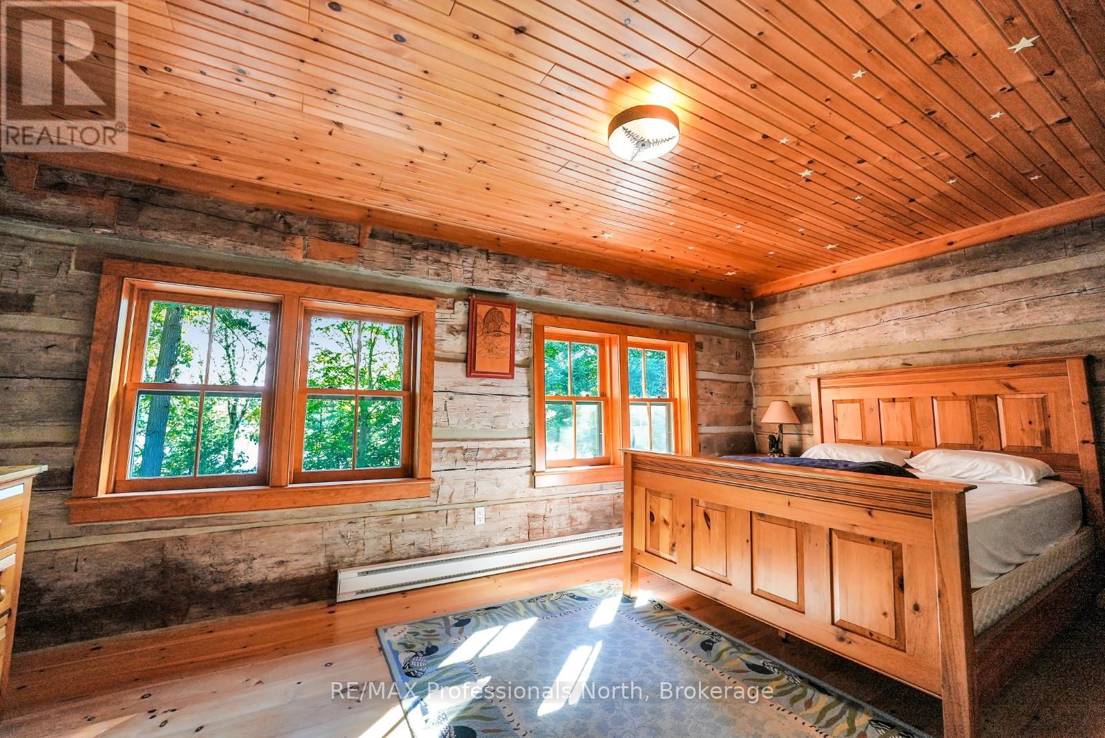 2682 Wilkinson Road, Dysart Et Al, Ontario  K0M 1S0 - Photo 32 - X12336989