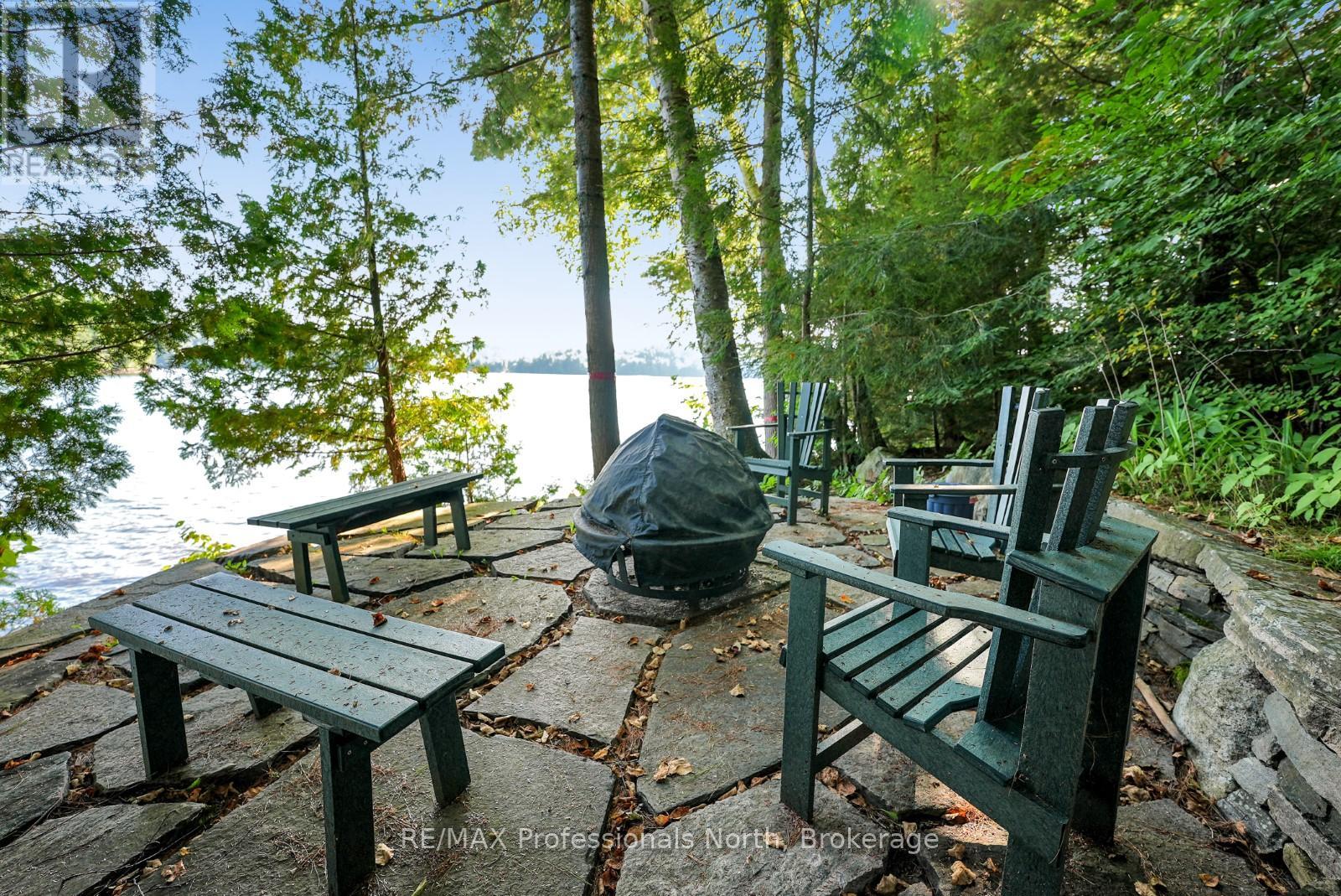 2682 Wilkinson Road, Dysart Et Al, Ontario  K0M 1S0 - Photo 39 - X12336989