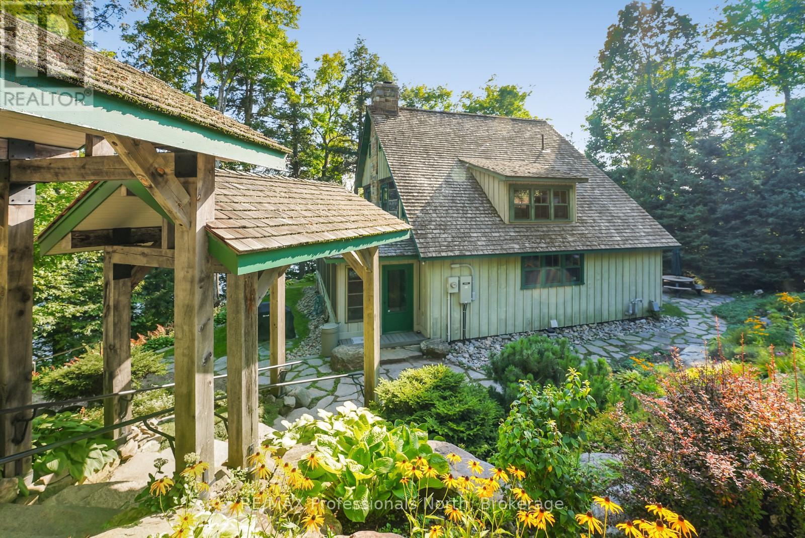 2682 Wilkinson Road, Dysart Et Al, Ontario  K0M 1S0 - Photo 5 - X12336989