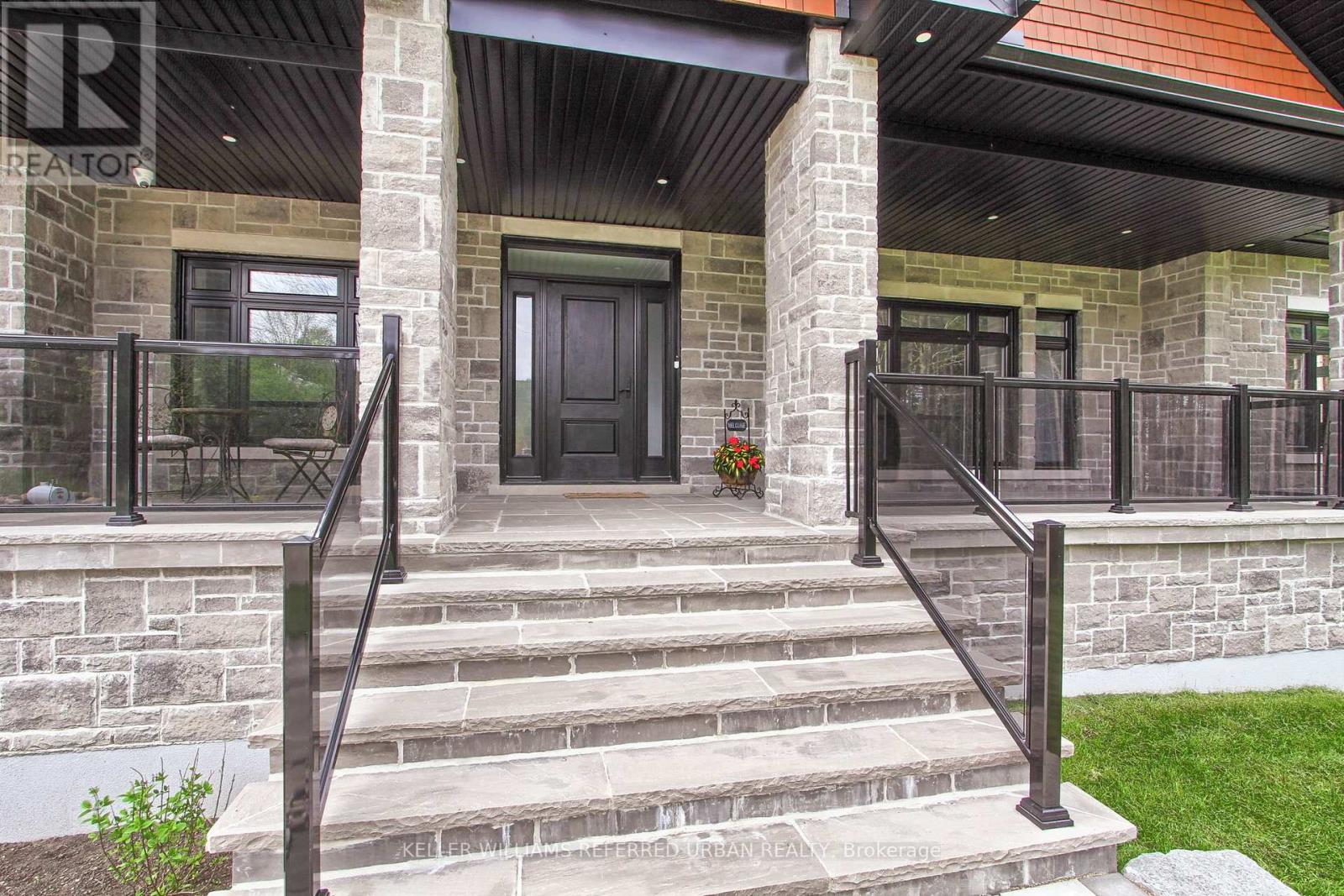 2705 14th Line, Innisfil, Ontario  L0L 1R0 - Photo 2 - N12336780
