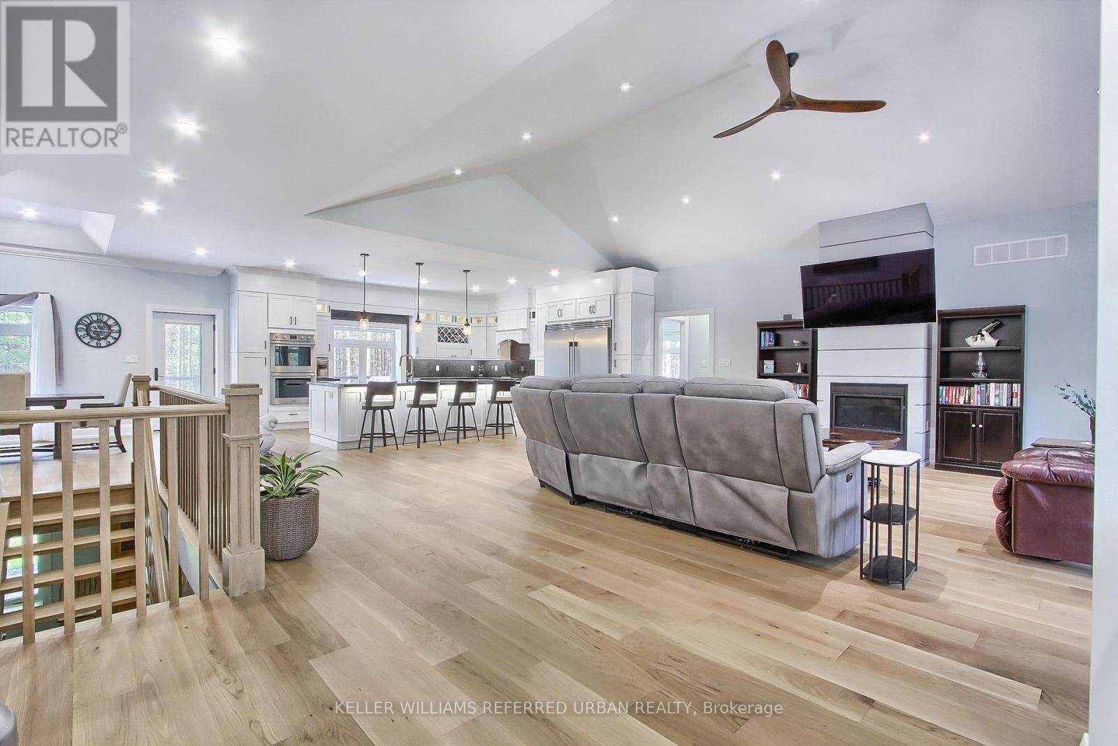 2705 14th Line, Innisfil, Ontario  L0L 1R0 - Photo 7 - N12336780