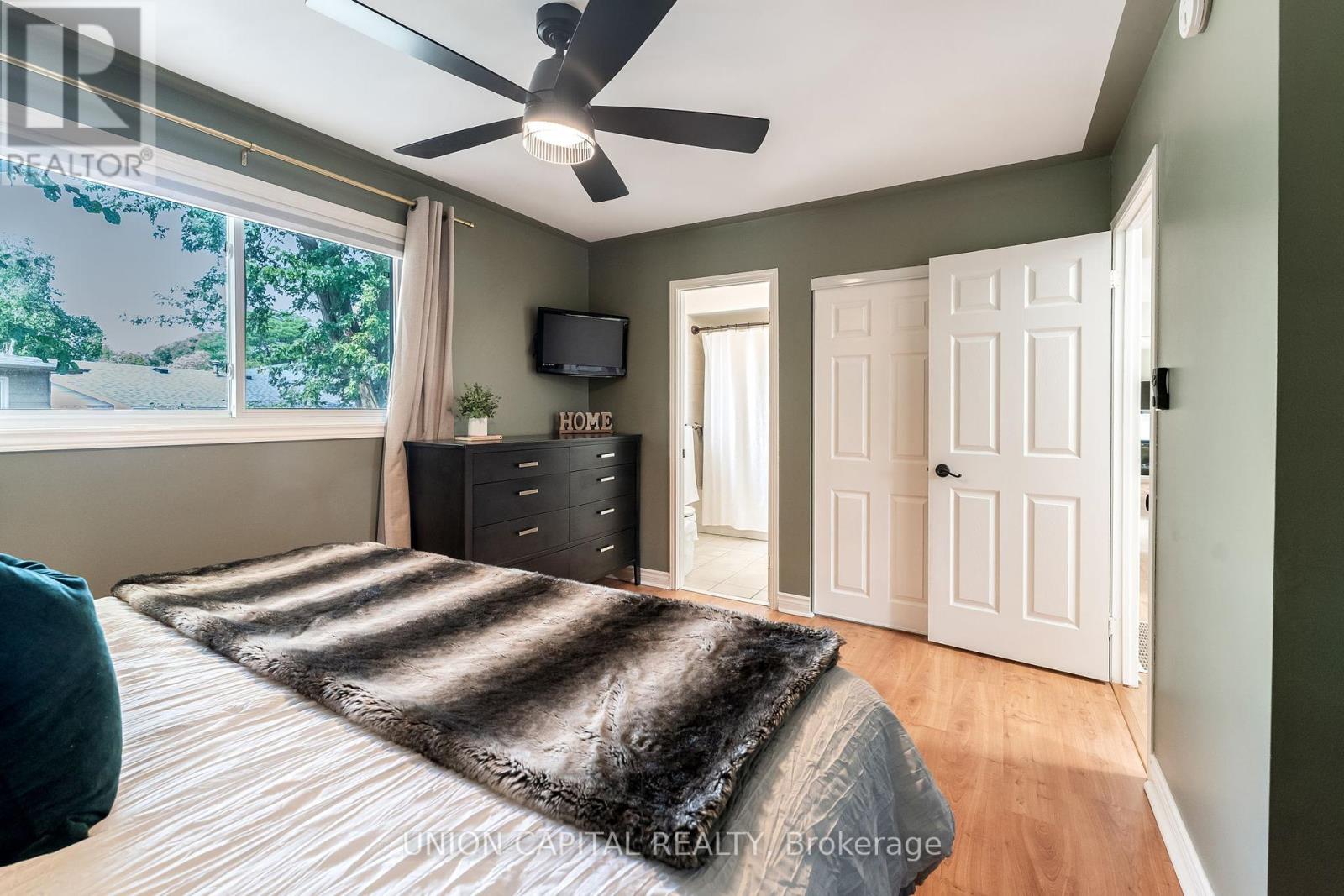93 Booth Drive, Whitchurch-Stouffville, Ontario  L4A 4K4 - Photo 23 - N12336920