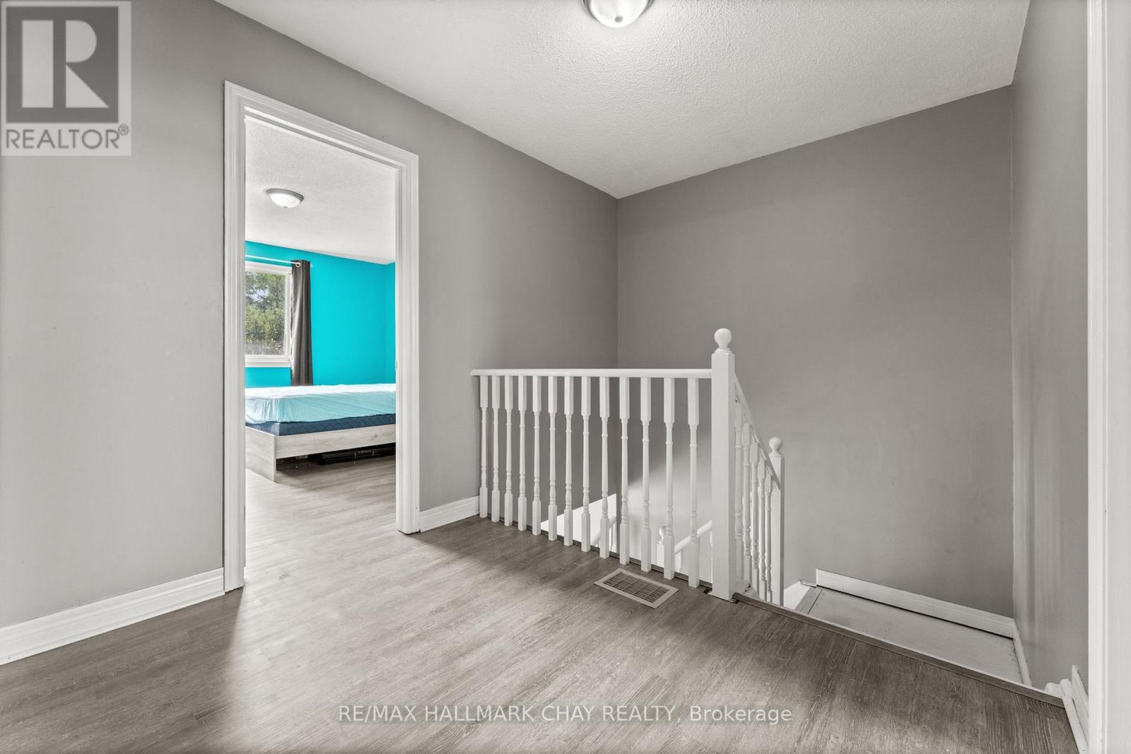 243 Stanley Street, Barrie, Ontario  L4M 7G2 - Photo 24 - S12336791