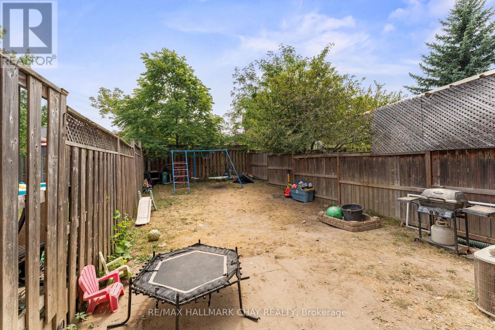 243 Stanley Street, Barrie, Ontario  L4M 7G2 - Photo 33 - S12336791