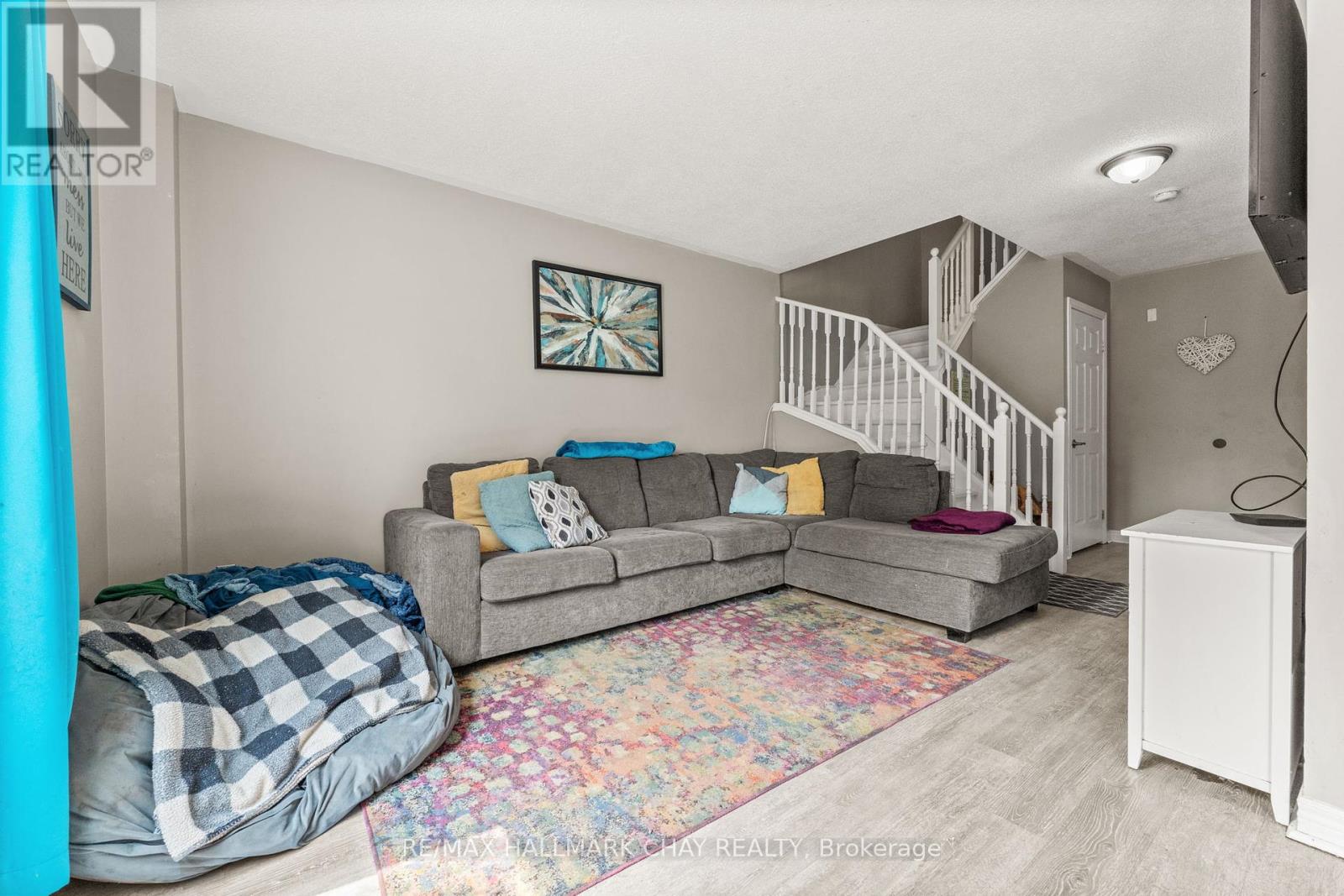 243 Stanley Street, Barrie, Ontario  L4M 7G2 - Photo 9 - S12336791