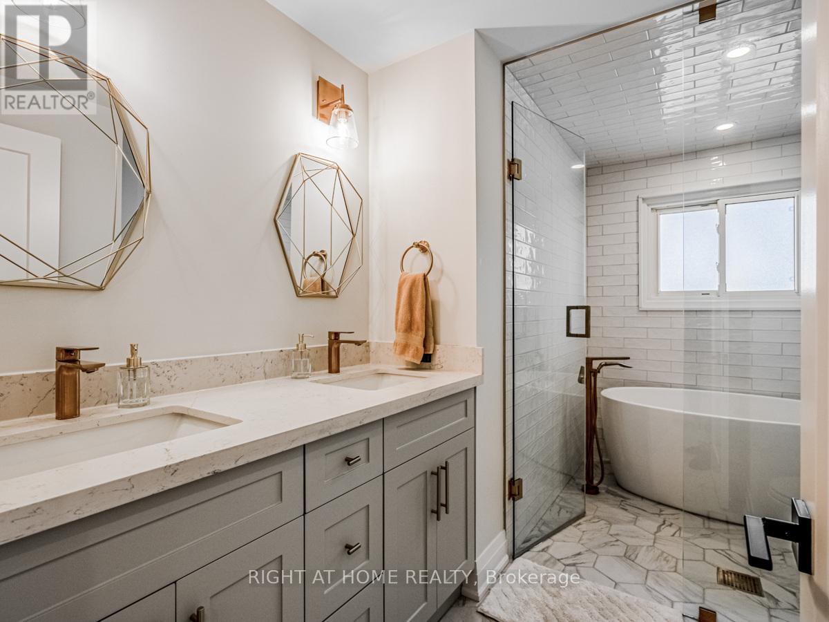 883 Francis Road, Burlington, Ontario  L7T 3Y3 - Photo 10 - W12336858