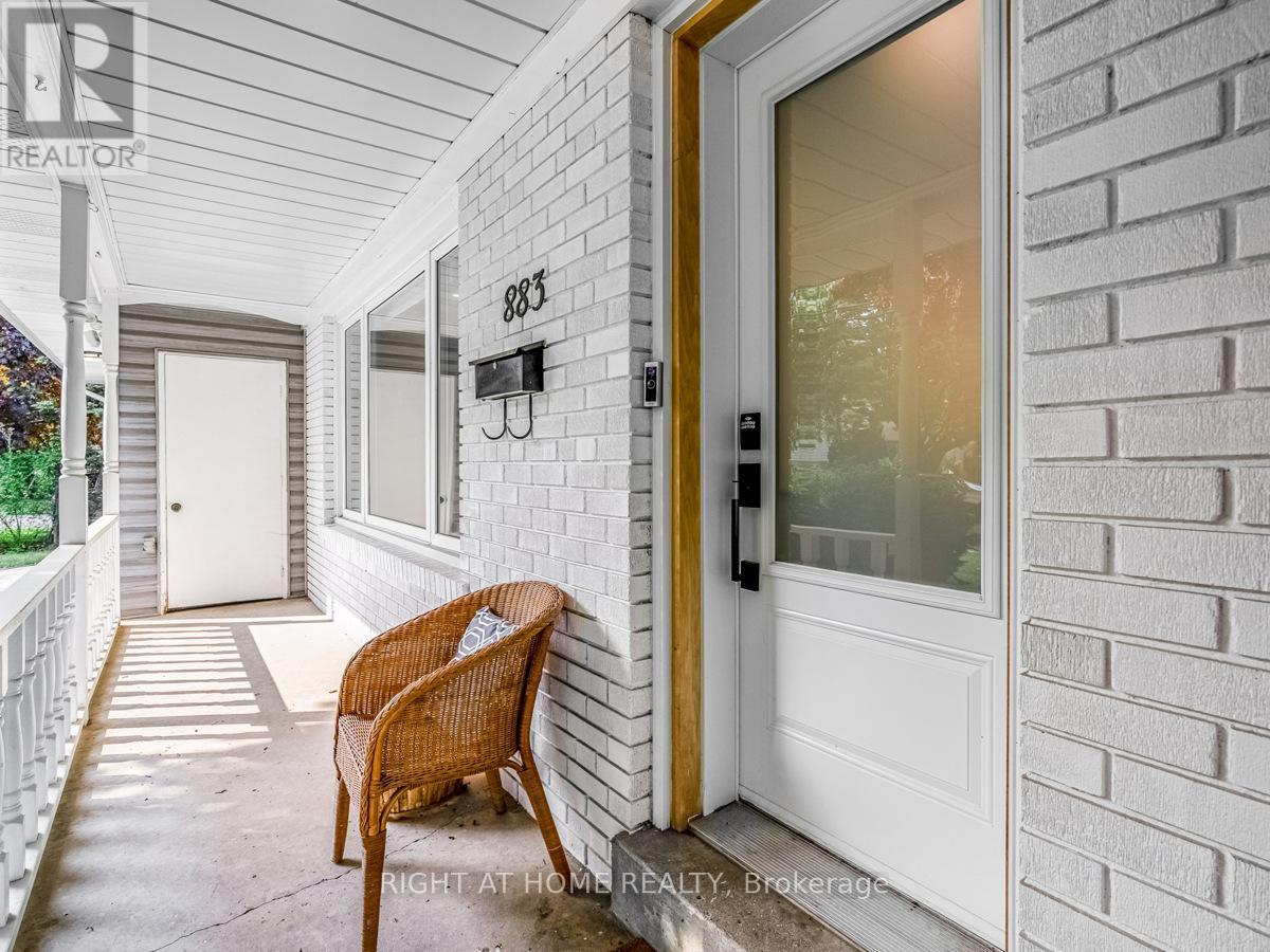 883 Francis Road, Burlington, Ontario  L7T 3Y3 - Photo 25 - W12336858