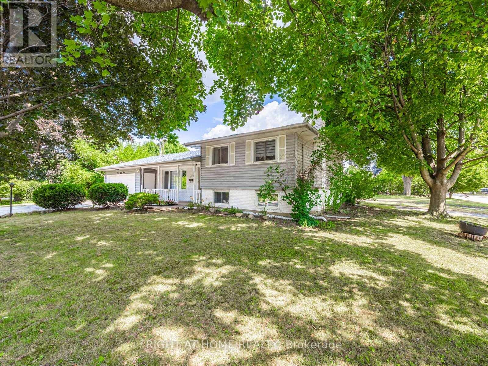883 Francis Road, Burlington, Ontario  L7T 3Y3 - Photo 26 - W12336858
