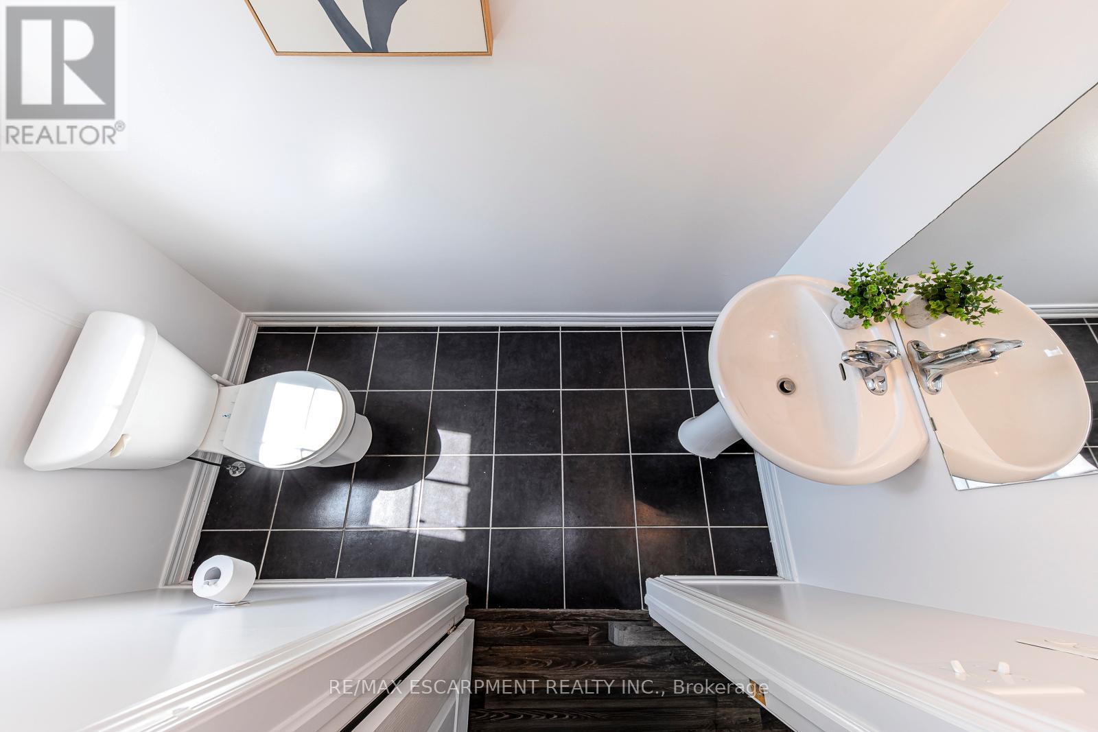 22 - 2468 Post Road, Oakville, Ontario  L6H 0J2 - Photo 21 - W12336914