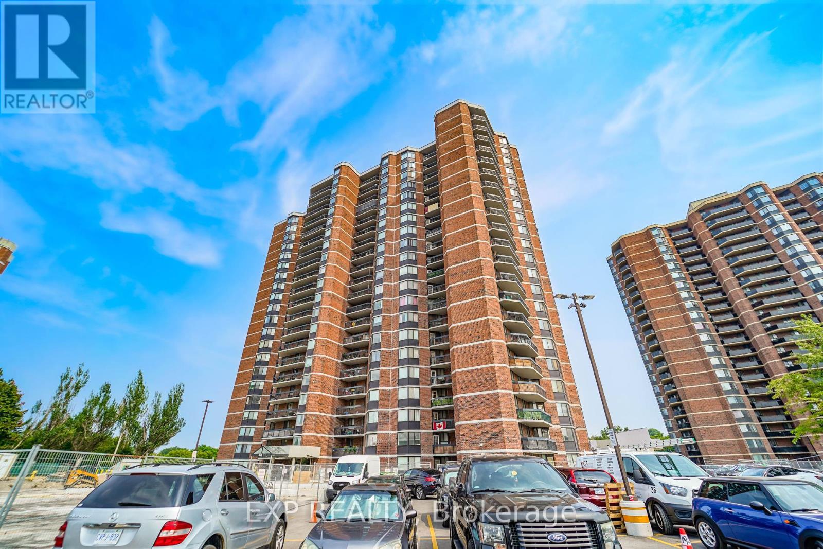 Property at 901 - 236 ALBION ROAD image 1