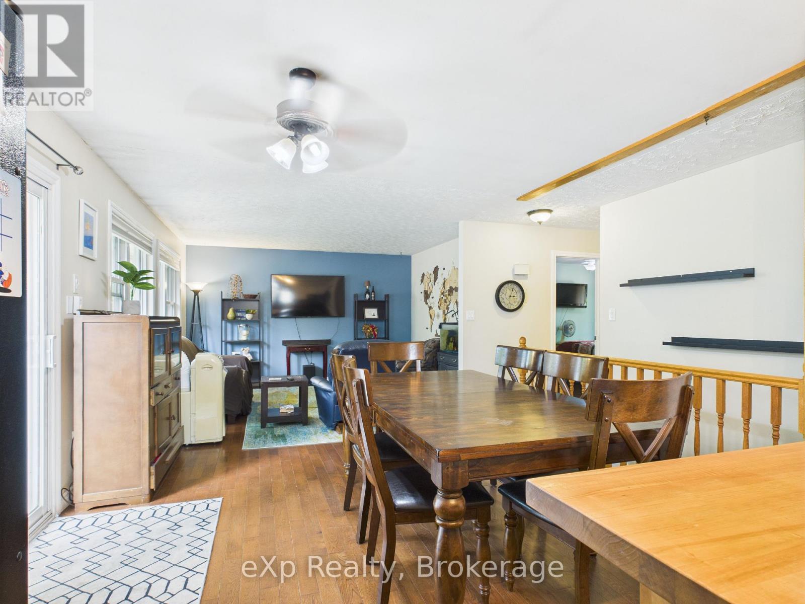11 George Street, Brockton, Ontario  N0G 2V0 - Photo 13 - X12277444