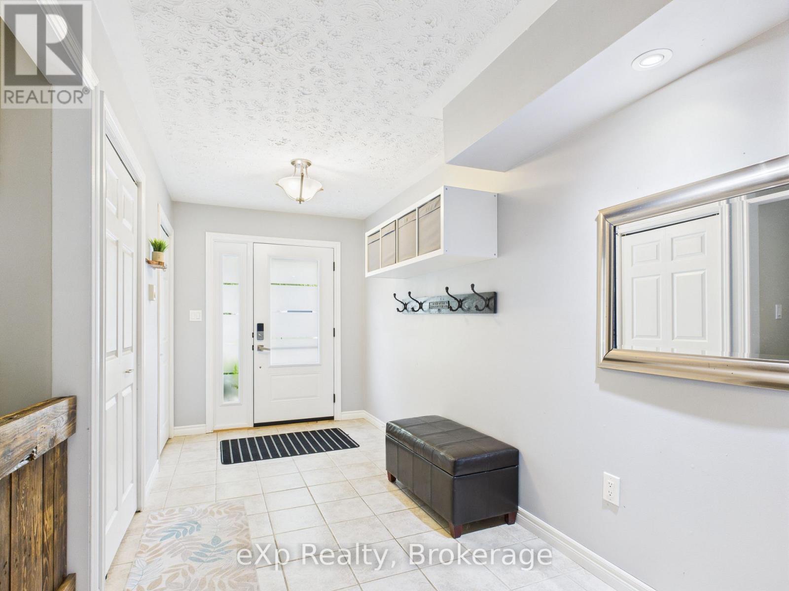 11 George Street, Brockton, Ontario  N0G 2V0 - Photo 4 - X12277444